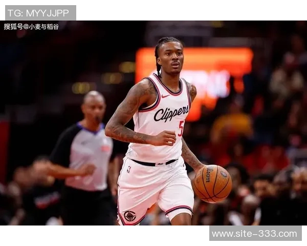 海兰德疯狂表现21分钟内三分球7投5中砍下23分5篮板正负值高达41